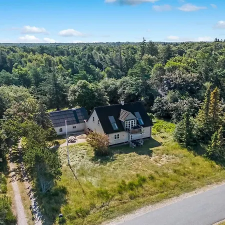 Lutz - 340m From The Sea By Interhome